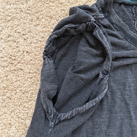 Pilcro Charcoal V-Neck Top - Picture 4 of 8